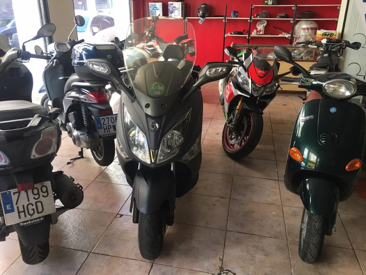Trackcion Motos