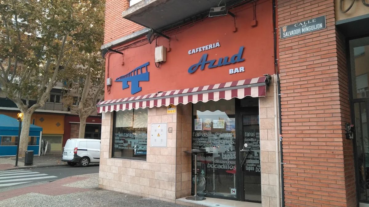 Azud