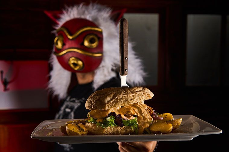 Exterior e instalaciones de Mononoke Café en Zaragoza