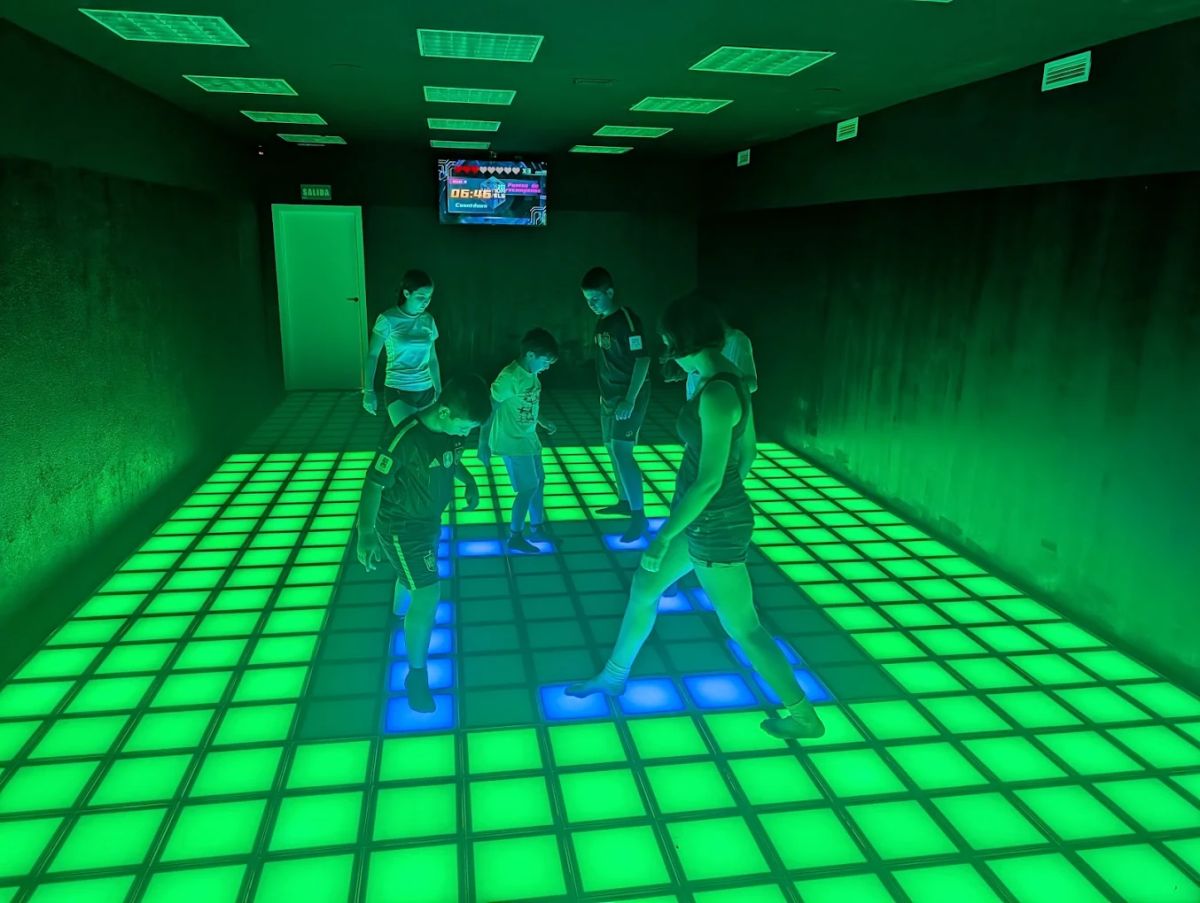Exterior e instalaciones de Motion Levels en Zaragoza